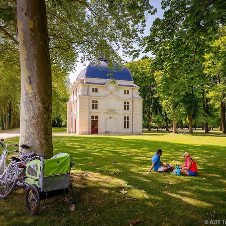 Gite le Petit Puits à Richelieu Exterior foto